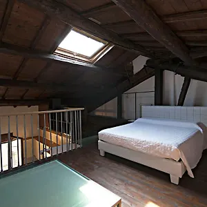 Casa Angelo Ferrara